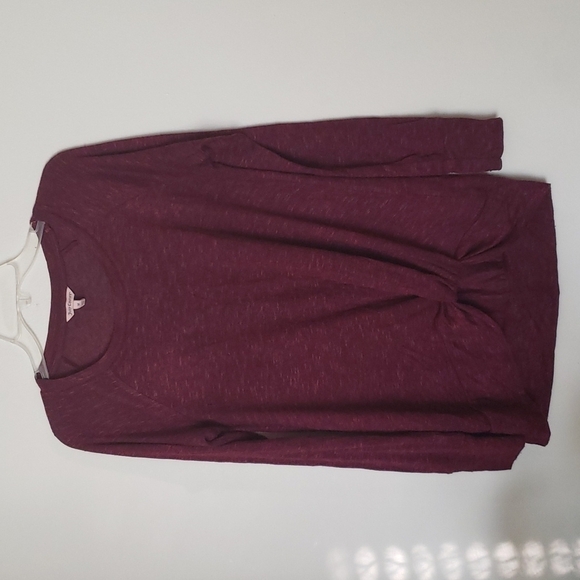 Juicy couture deep red twist front hem pullover long sleeve top. Women's Sz Med - Picture 1 of 6